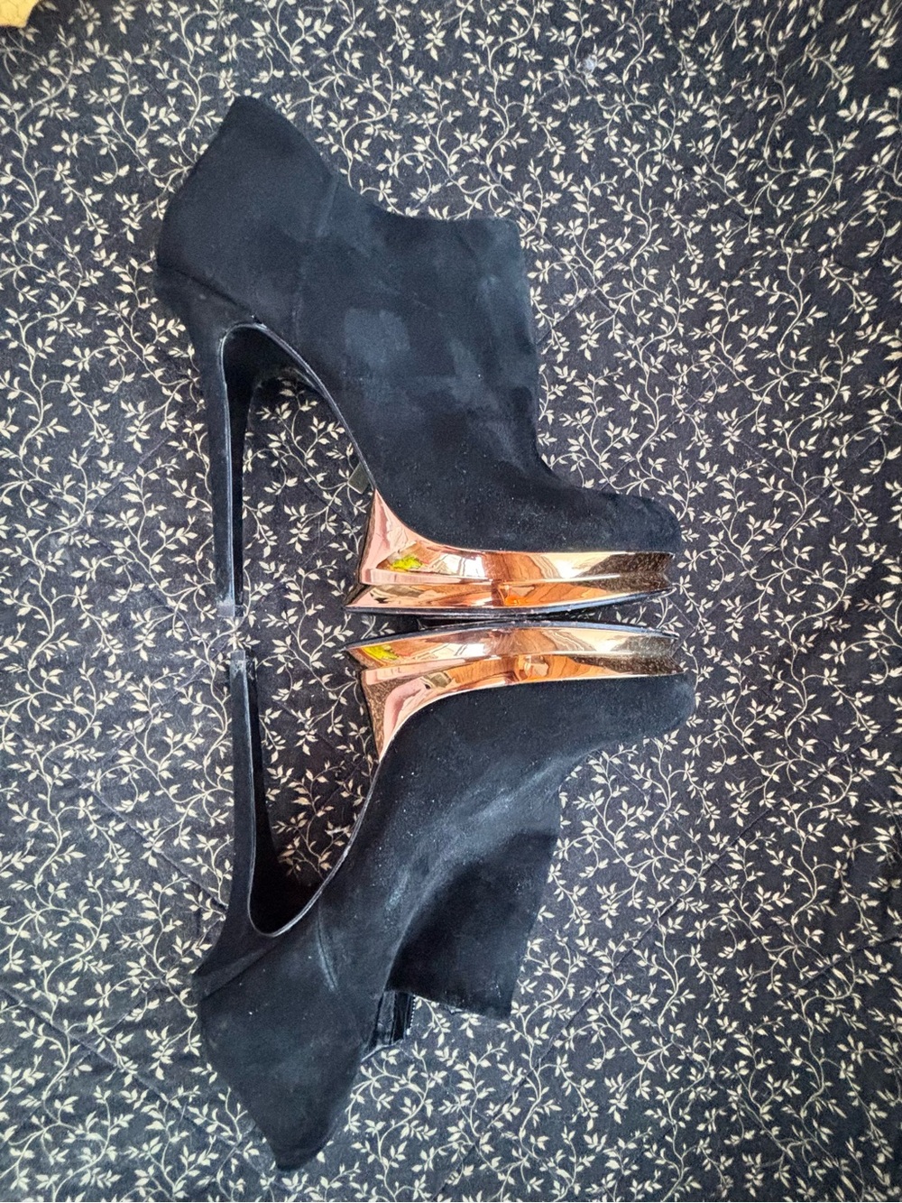 Dolce Vita Fez Black Suede Metallic Gold Platform Booties - Size 10